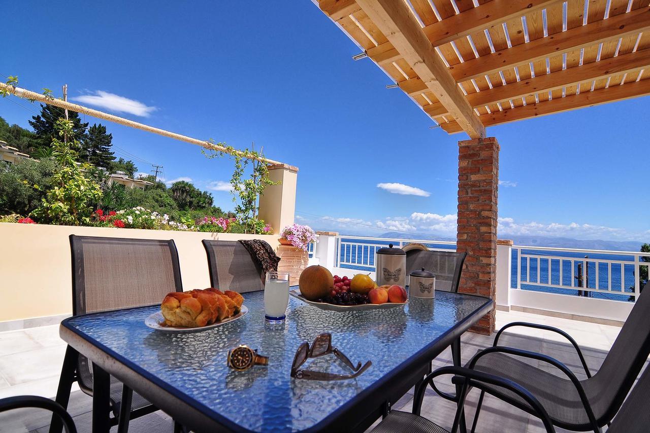 Veroniki Penthouse Deluxe Apartment Agios Ioannis Peristerion Esterno foto