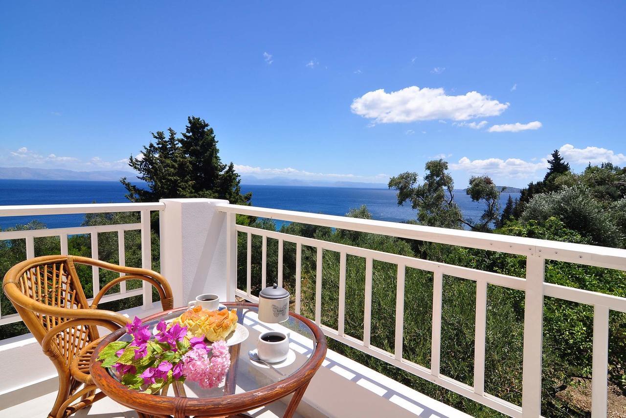 Veroniki Penthouse Deluxe Apartment Agios Ioannis Peristerion Esterno foto