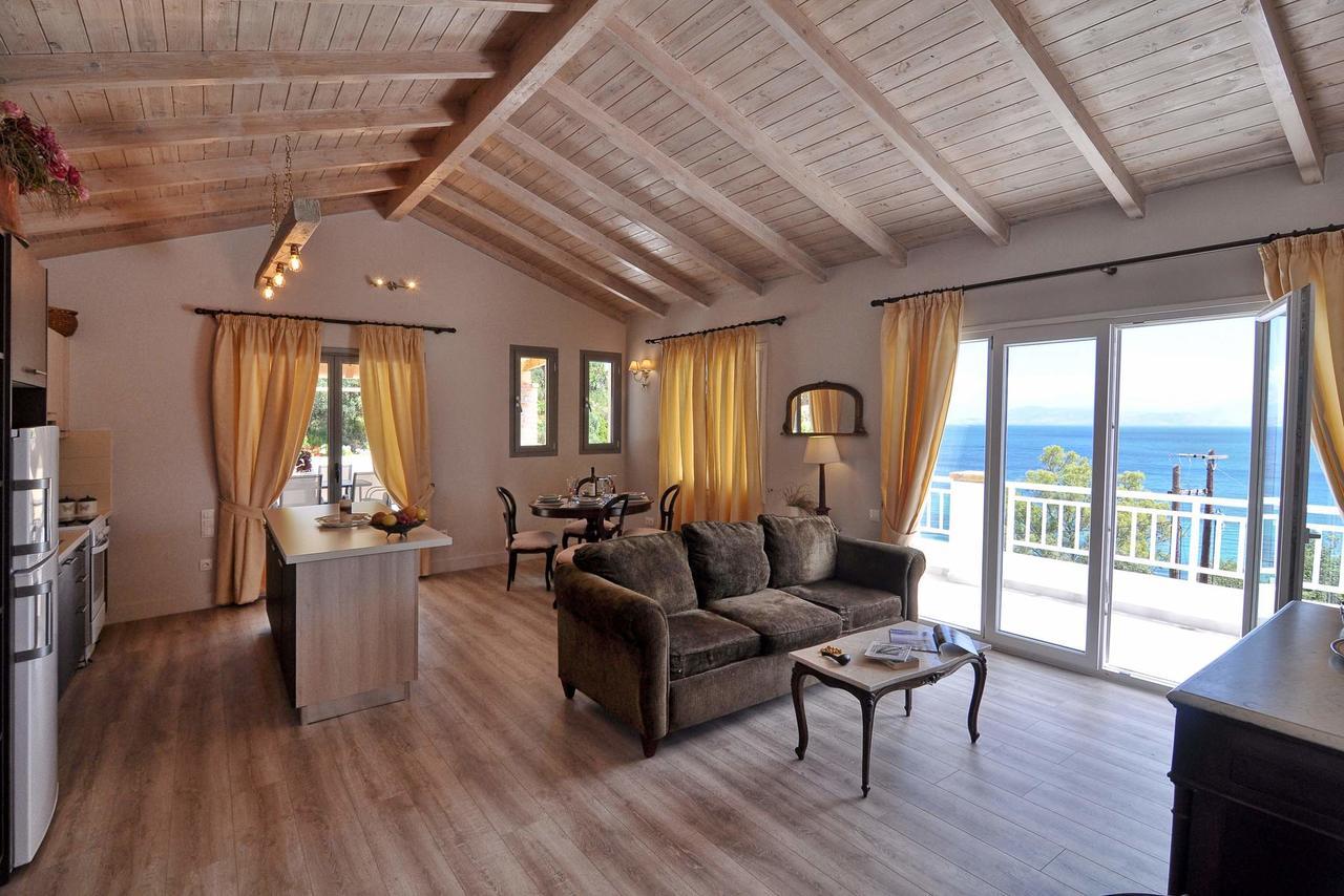 Veroniki Penthouse Deluxe Apartment Agios Ioannis Peristerion Esterno foto